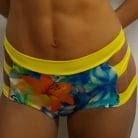 Culotte per pole dance con stampa a fiori giallo e rosso
