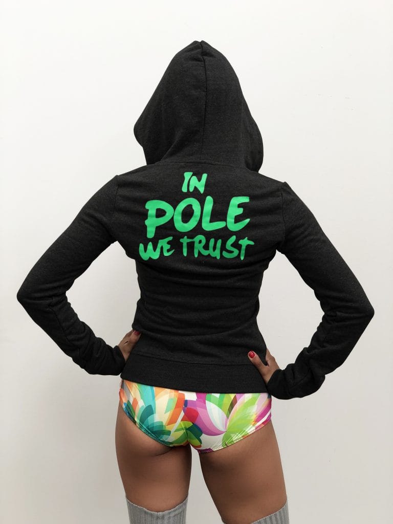felpa nera pole dance