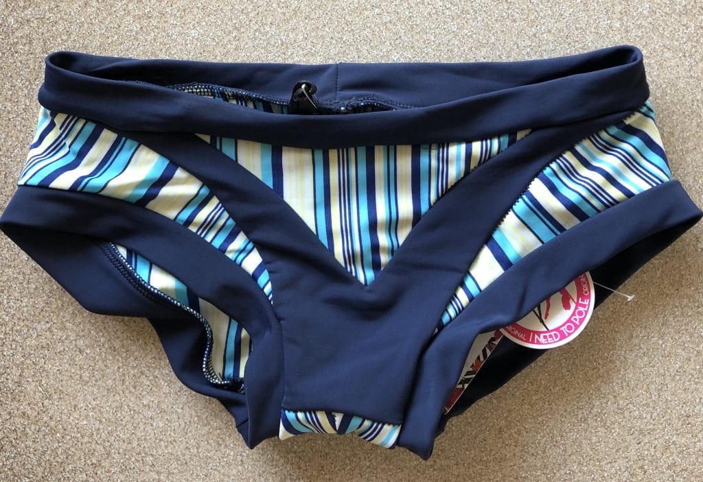 culotte azzurra a righe