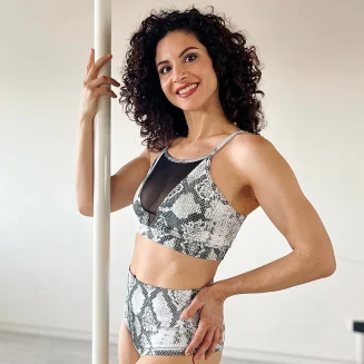Top-per-pole-dance-Twisted-_2_ Top per pole dance Twisted